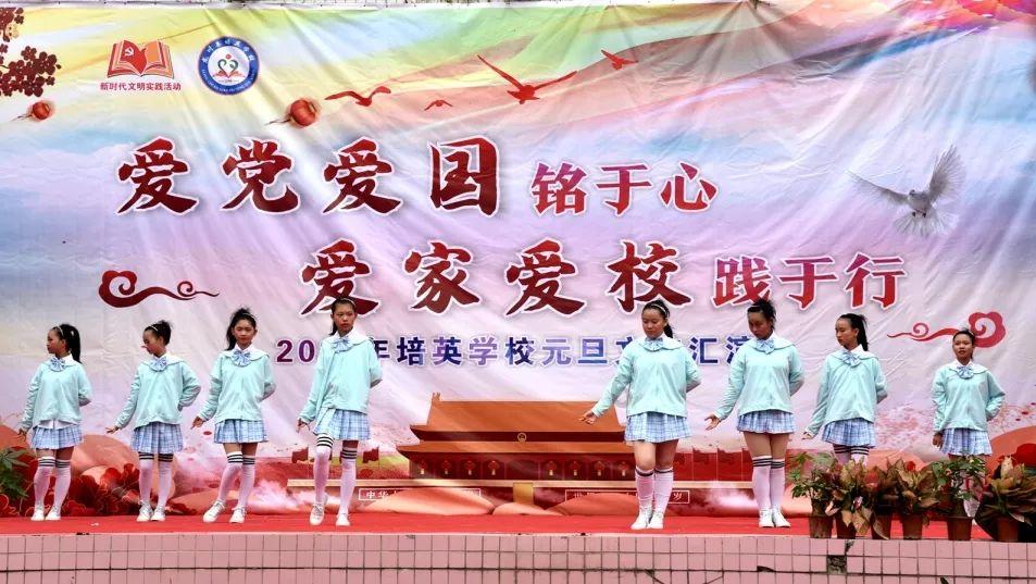 坐月子哪些是不能吃的游戏画面